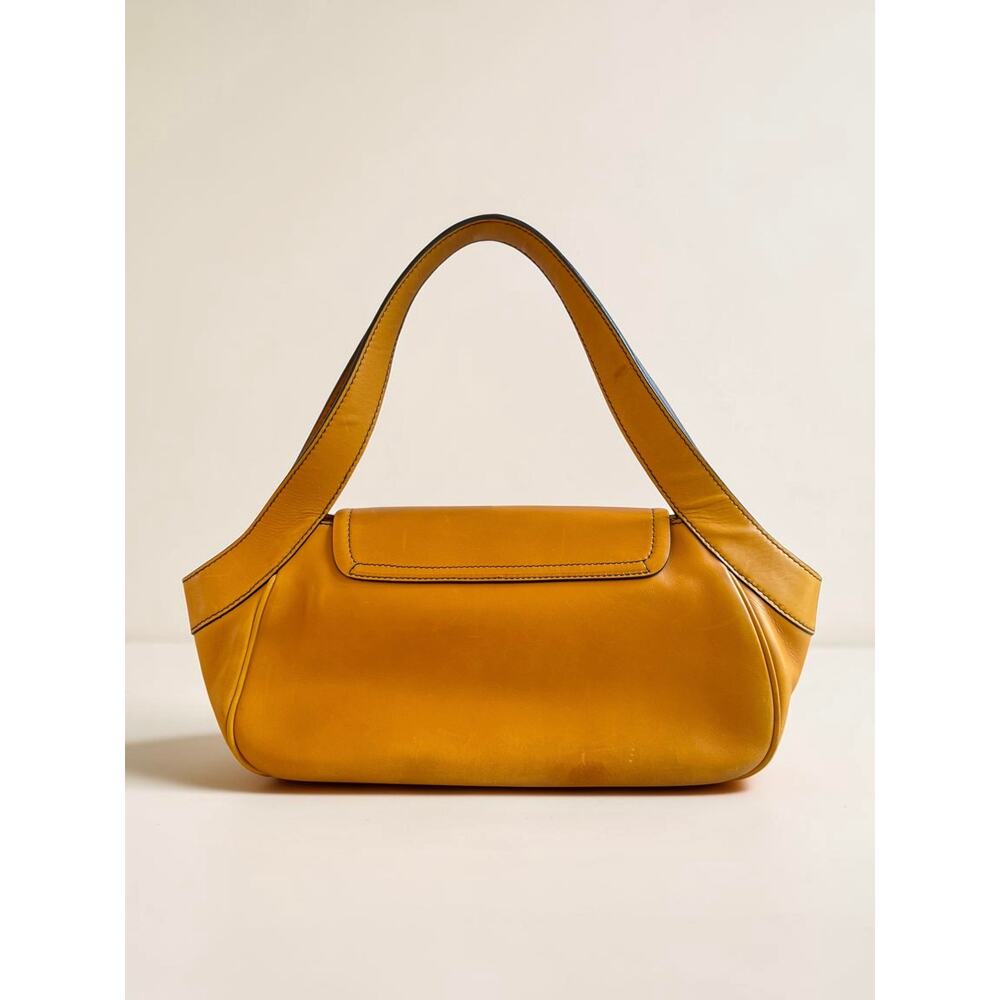 Prada Vitello Cuoio Vintage Cognac Brown Brogue Buckle Shoulder bag - Picture 4 of 11